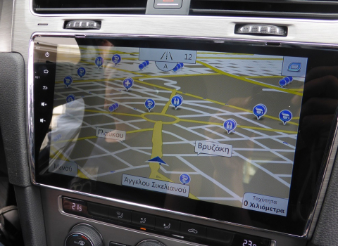 VW Golf 7. Οθόνη 10,1”, Android 5.1, Bluetooth σε ανάλυση 1024 Χ 600 Pixels.