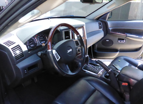 Jeep Grand Cherokee 2005. Car Cinema Apple Car Play Android Auto