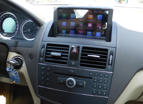 Mercedes C 200 W 204. Car Cinema Navigation 7