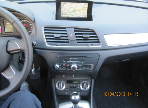 Audi Q3, AudioVideo είσοδος,Navigation TV tuner mpeg4 στην εργοστασιακή οθόνη 