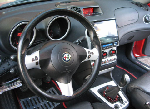 Alfa Romeo 156 του 2007. Car Cinema Navigation Clarion VRX 878 RVD.