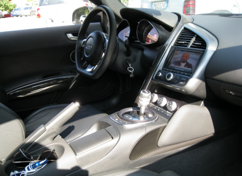 Audi R8. Video input, TV Tuner, Camera, Unlock.
