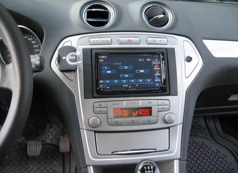 Ford Mondeo. Car Cinema Navigation Kenwood DNX8220BT.