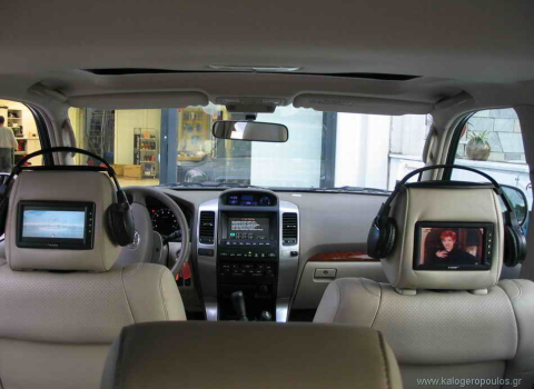 Toyota land Cruiser.Car Cinema Pioneer.