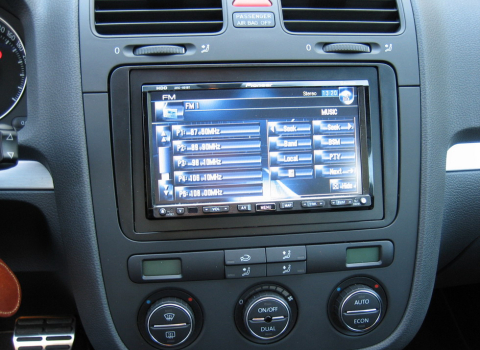 Mercedes A 170. Car Cinema - Navigation Pioneer Avic-HD1BT-Macrom.