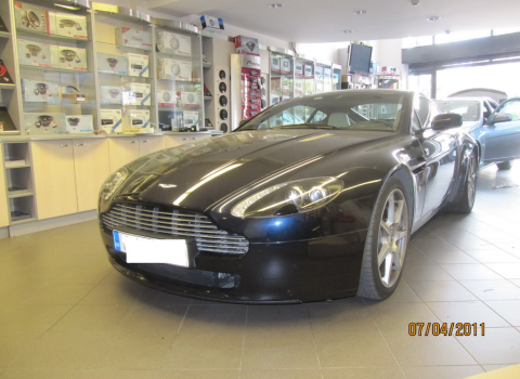 Aston Martin DB9 Laser Jammer M-47, Σταθερό Τηλέφωνο Nokia 810.