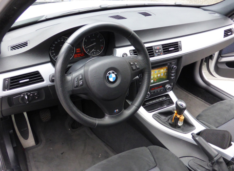 BMW E-90 του 2008. Multimedia - Navigation Εργοστασιακής Εμφάνισης LM-  Μ 095.
