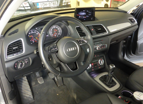 Audi Q3 Android Car Cinema.