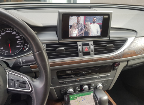 Audi A6 4G. Back Camera, Mirror link σε Android και Ios.