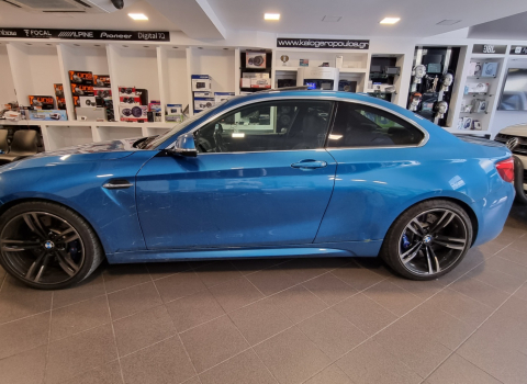 Bmw M2 F87. Android Auto - Apple Car Play. 