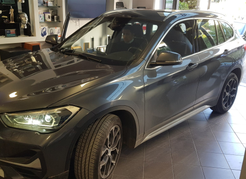 Bmw X1 F-48. Apple Car Play, Android Auto.