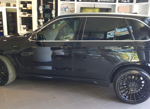 Bmw X5 F-15. Android Auto, Apple Car Play.