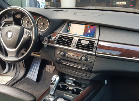 BMW X5 E70. Apple Car Play, Android Auto.