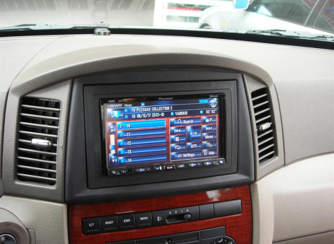 Grand Cherokee 5 7 Car Cinema Navigation Pioneer Avic HD1BT NecVox.