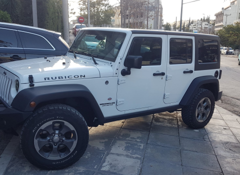  Jeep Wrangler Rubicon. ILX-F115D Alpine