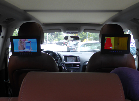 Audi Q5. Camera - Bluetooth - Navigation -TV- Rear Monitors,TV Tuner.