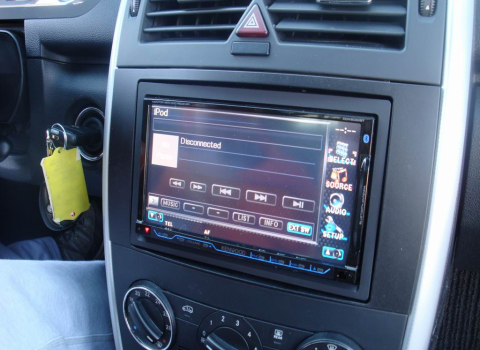 Mercedes A Class. Car Cinema Navigation Kenwood DDX8022BTY-Navibox.