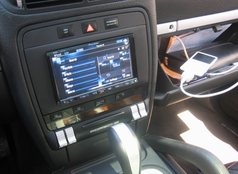 Porsche Cayenne. Car Cinema Navigation Pioneer Avic-HD3BT- ipod.