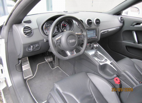 Audi TT S  Mtm. Car Cinema Navigation Kenwood DDX8024BT-Navibox.