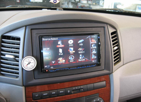 Grand Cherokee Car Cinema Navigation kenwood DNX8220BT.