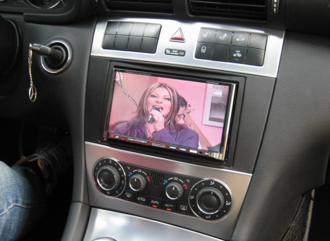 Mercedes C 230 (W203). Car Cinema Navigation Kenwood DDX-8029.