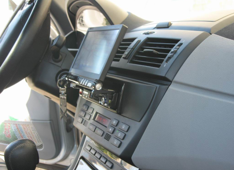 Bmw X3. Car Cinema Navigation Kenwood KVT-729-Macrom.