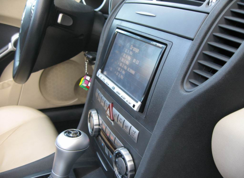 Mercedes SLK.(R171). Car Cinema JVC AVX800.