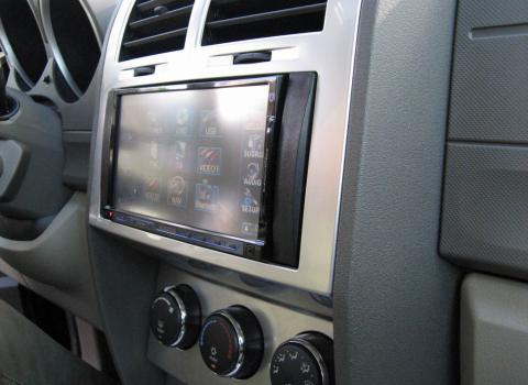 Dodge Nitro. Car Theater Navigation Kenwood DNX8220BT.