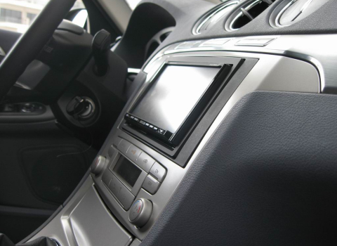 Ford S-Max. Car Cinema Navigation Kenwood DNX7200-Boa.