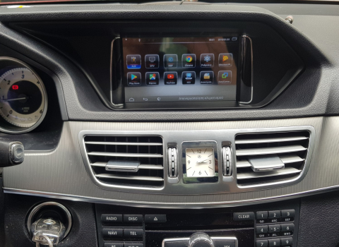 Mercedes W-212. Multimedia Navigation Android.