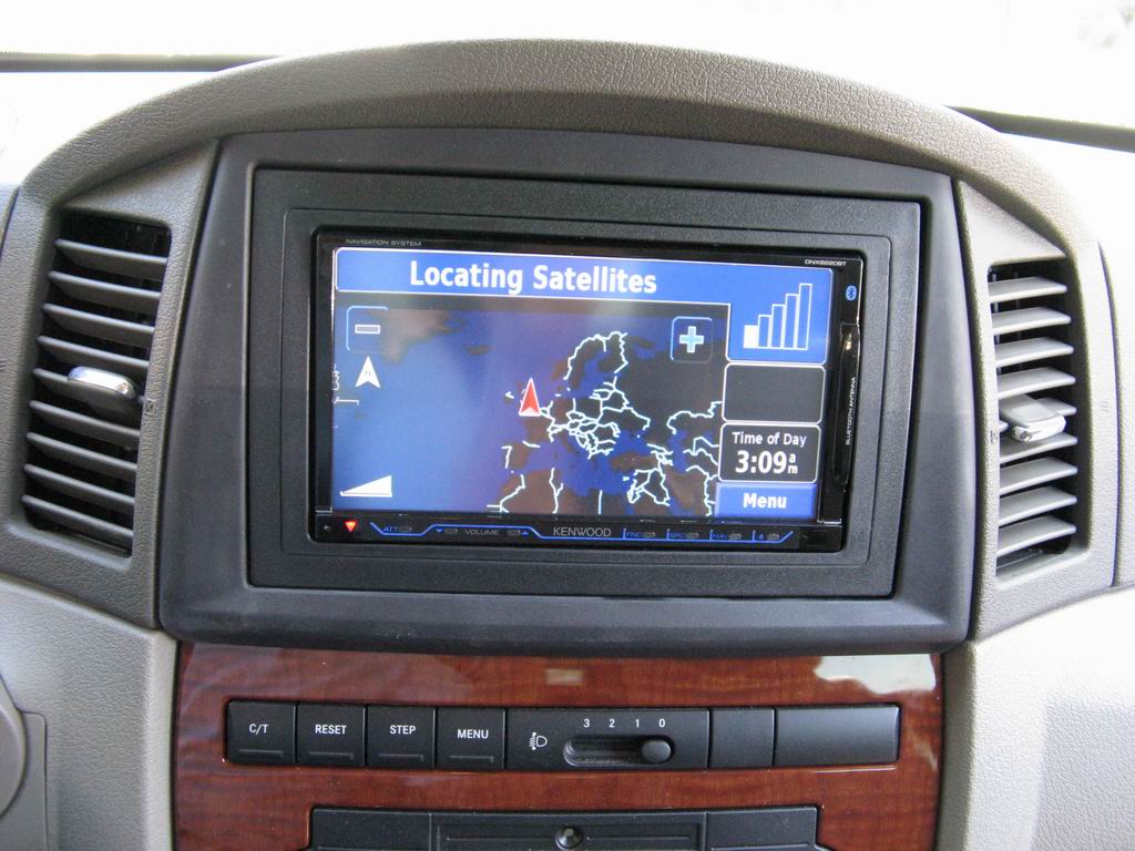 Grand Cherokee Car Cinema Kenwood DNX8220BT NecVox.