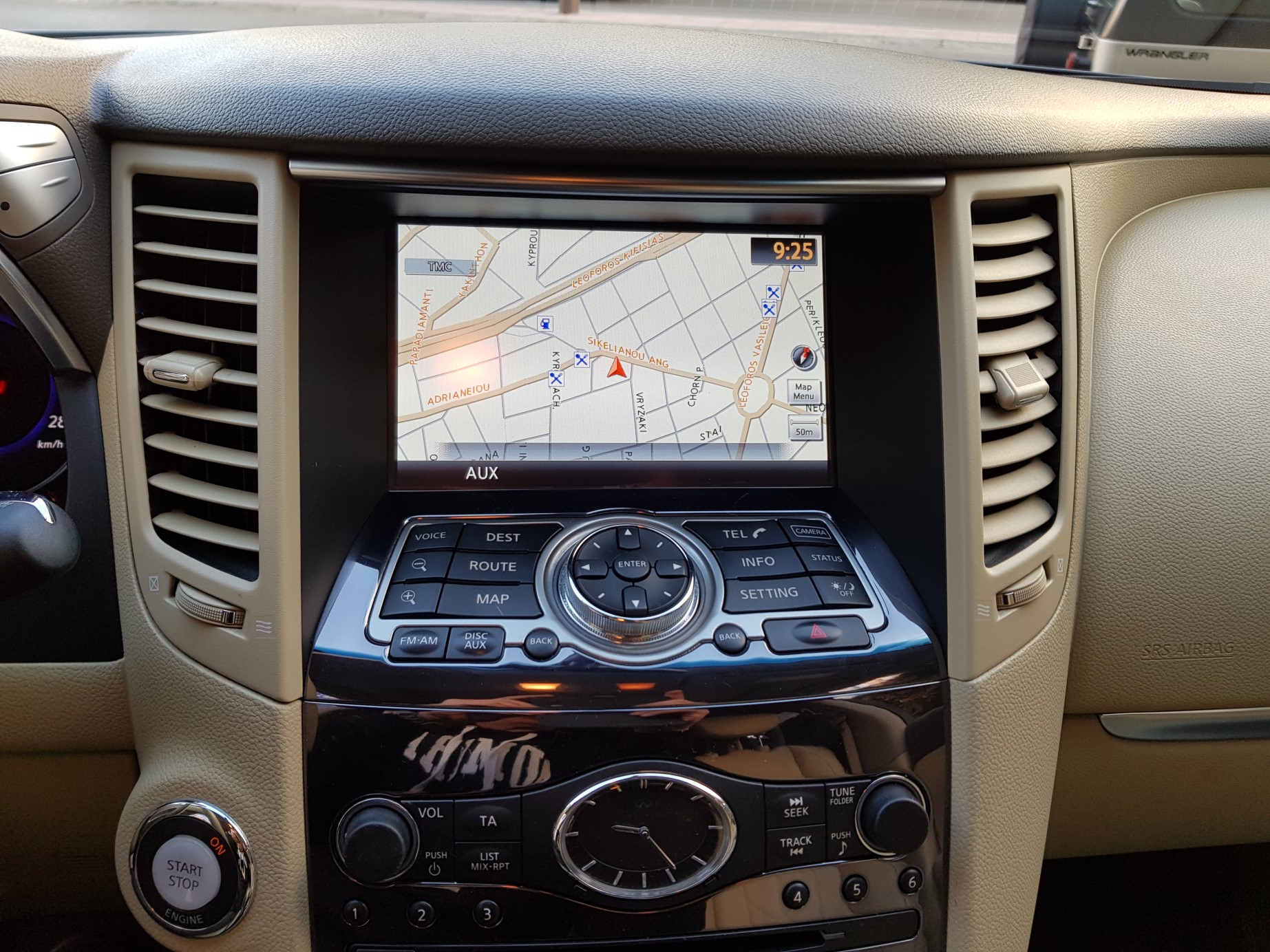 Infiniti fx37s салон