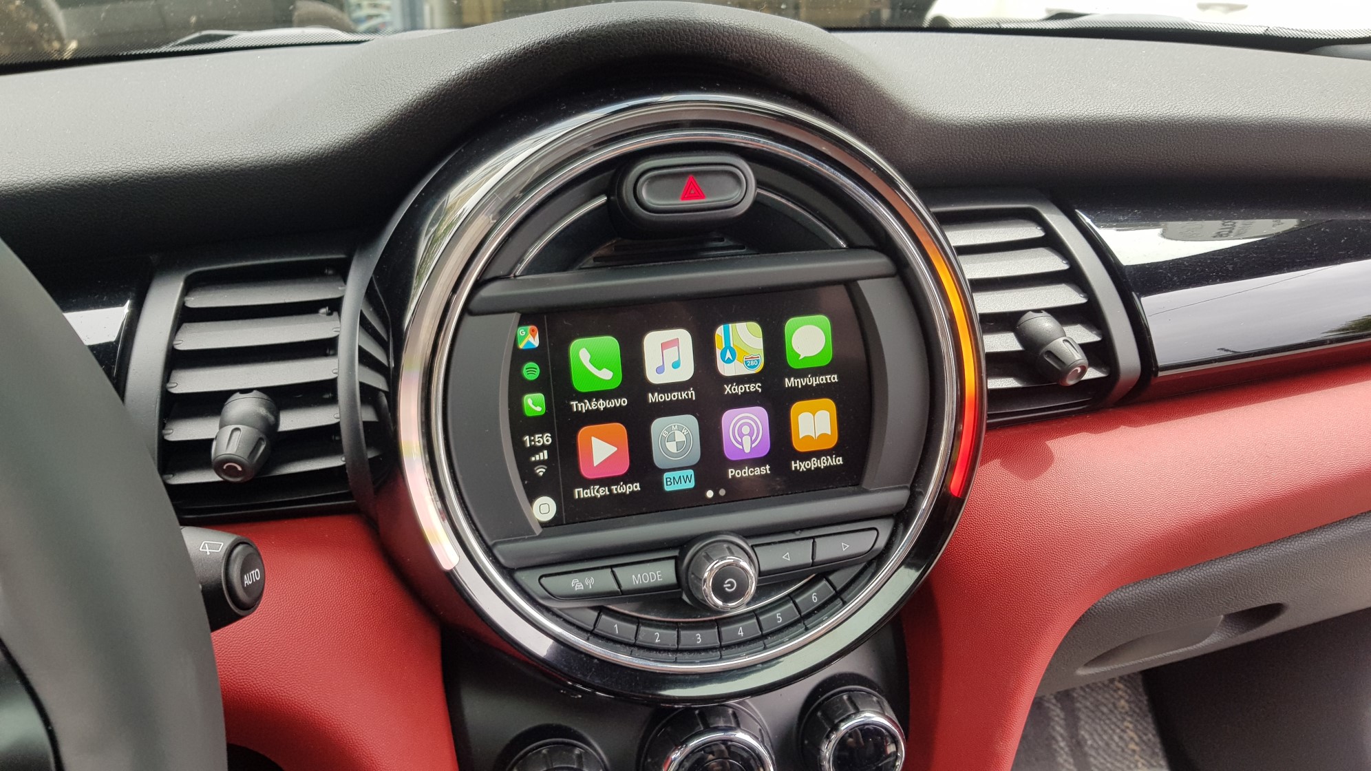 Mini Cooper F56. Wireless Apple Car Play, Android Auto, Media Player