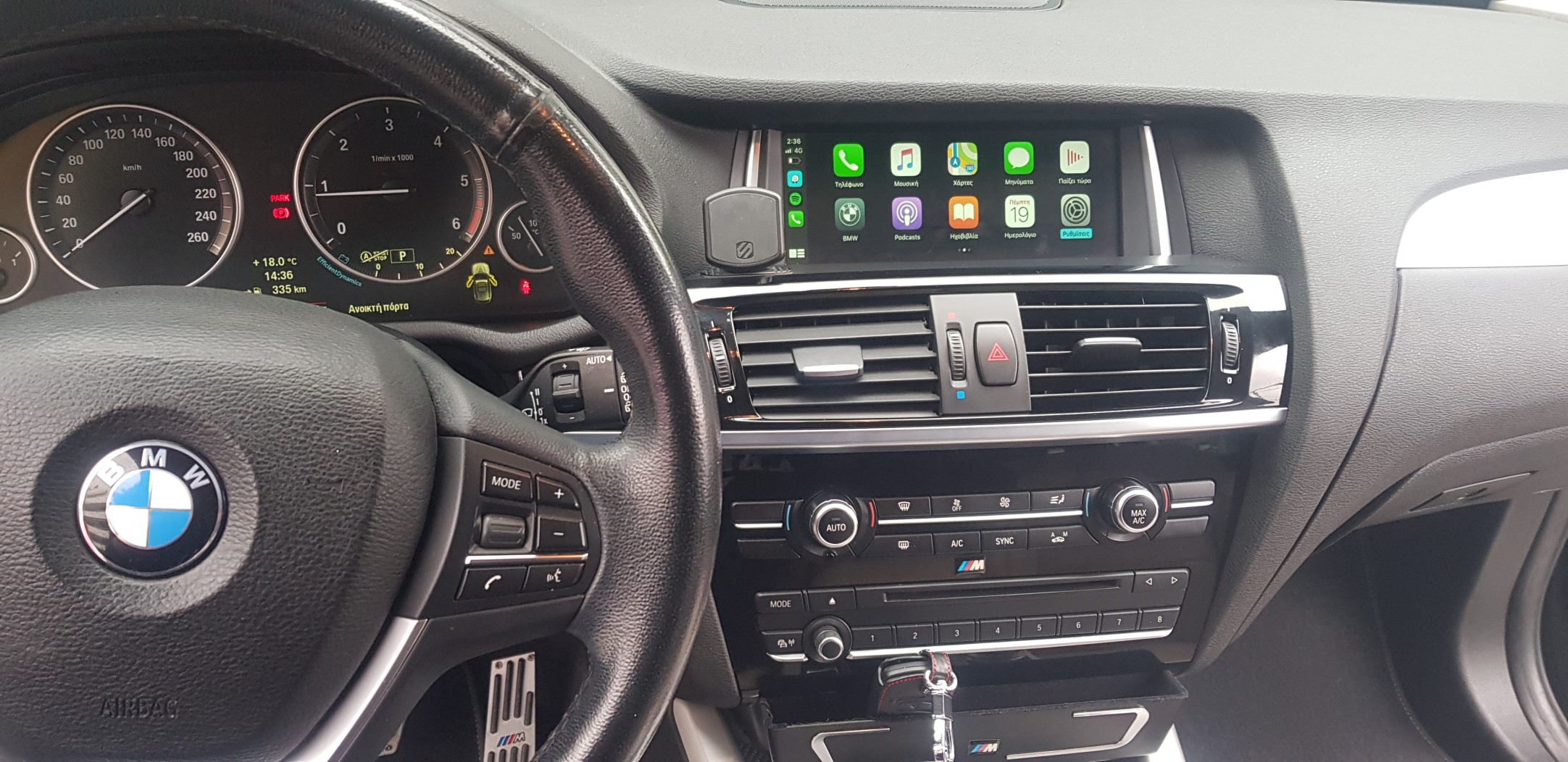 BMW X3 F48. Unique Wireless Apple Car Play.