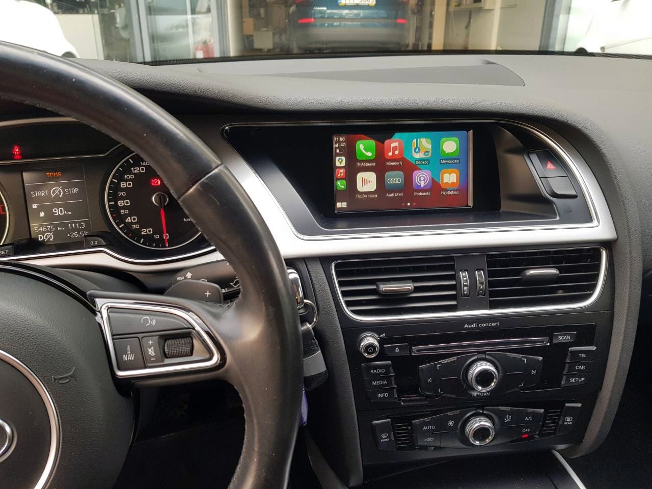 Audi A4 2016, Wireless Apple CarPlay / Android Auto