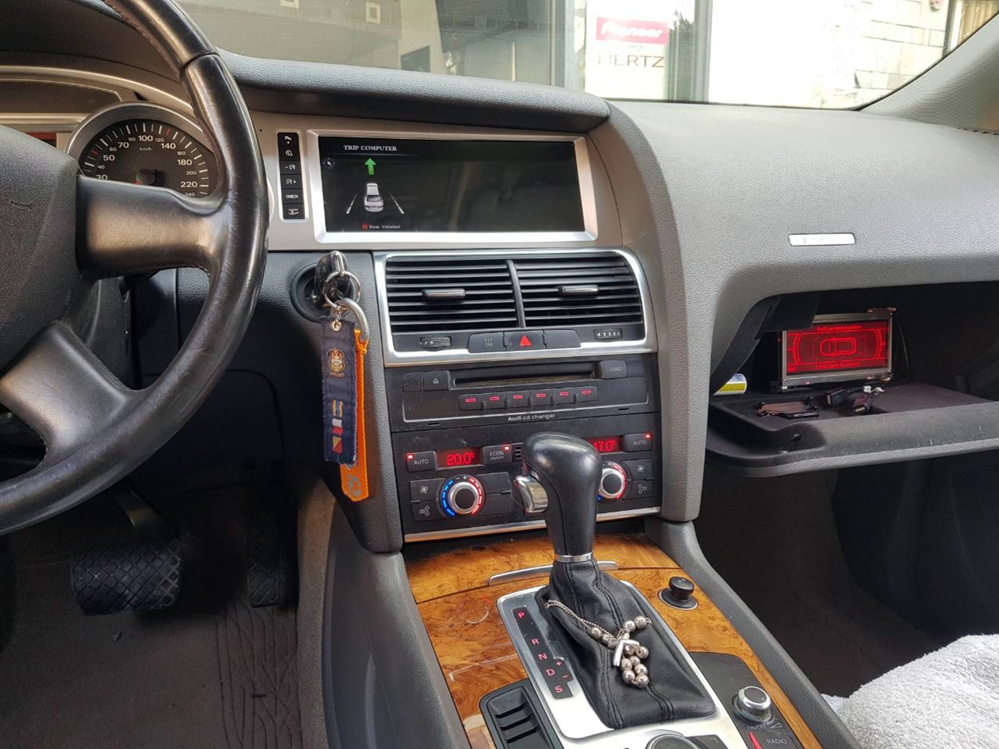 Audi Q7 Android 9 Multimedia Monitor