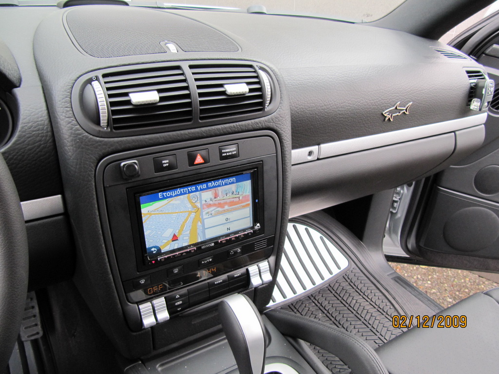  Porsche Cayenne. Car Cinema Navigation Kenwood DNX9240BT.